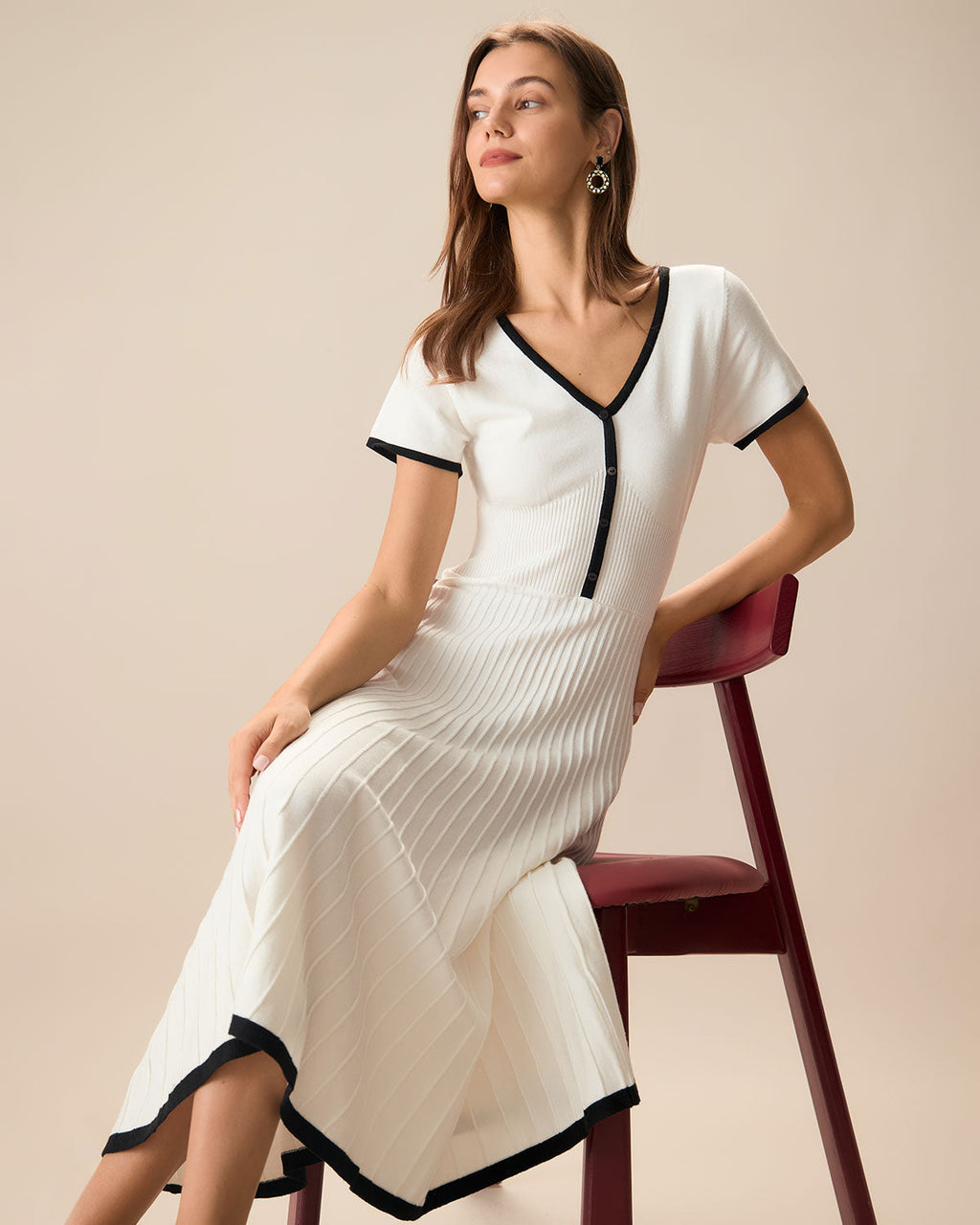 Women's White Contrasting Sweater Midi Dress 3