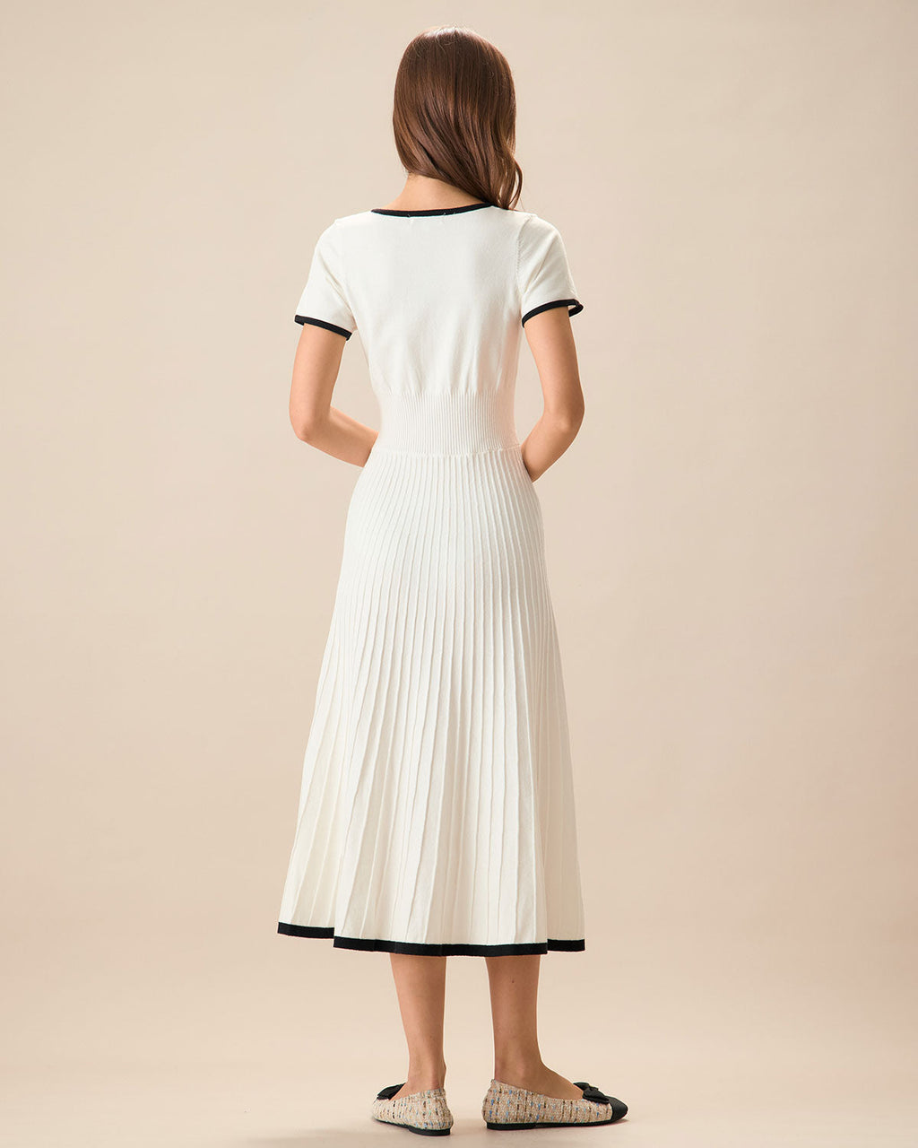 Women's White Contrasting Sweater Midi Dress 4